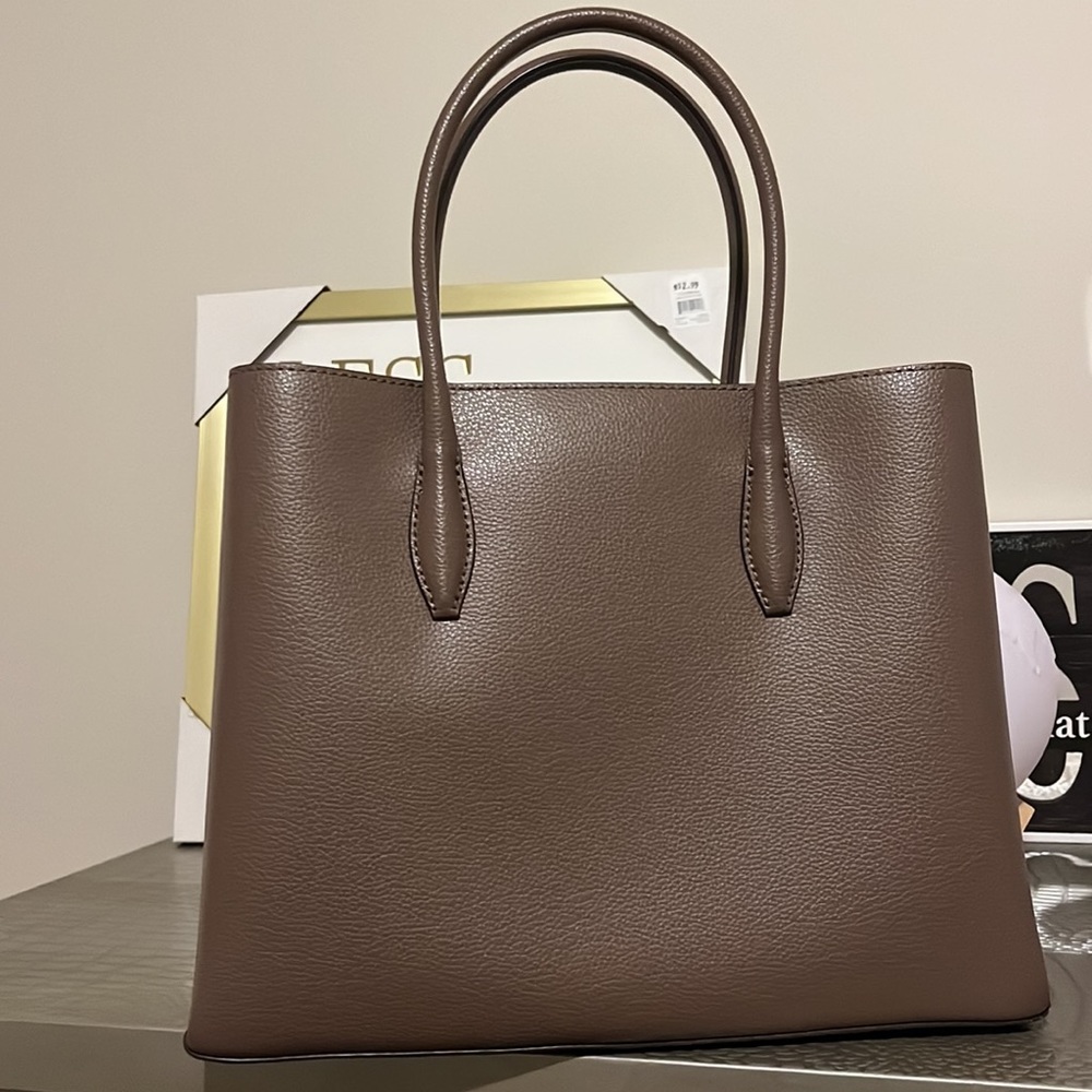 Kate Spade Purse - Picture 2 of 3